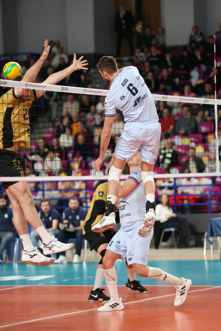 89