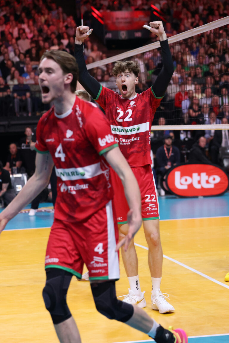 23